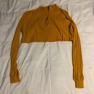 cropped long sleeve zip up